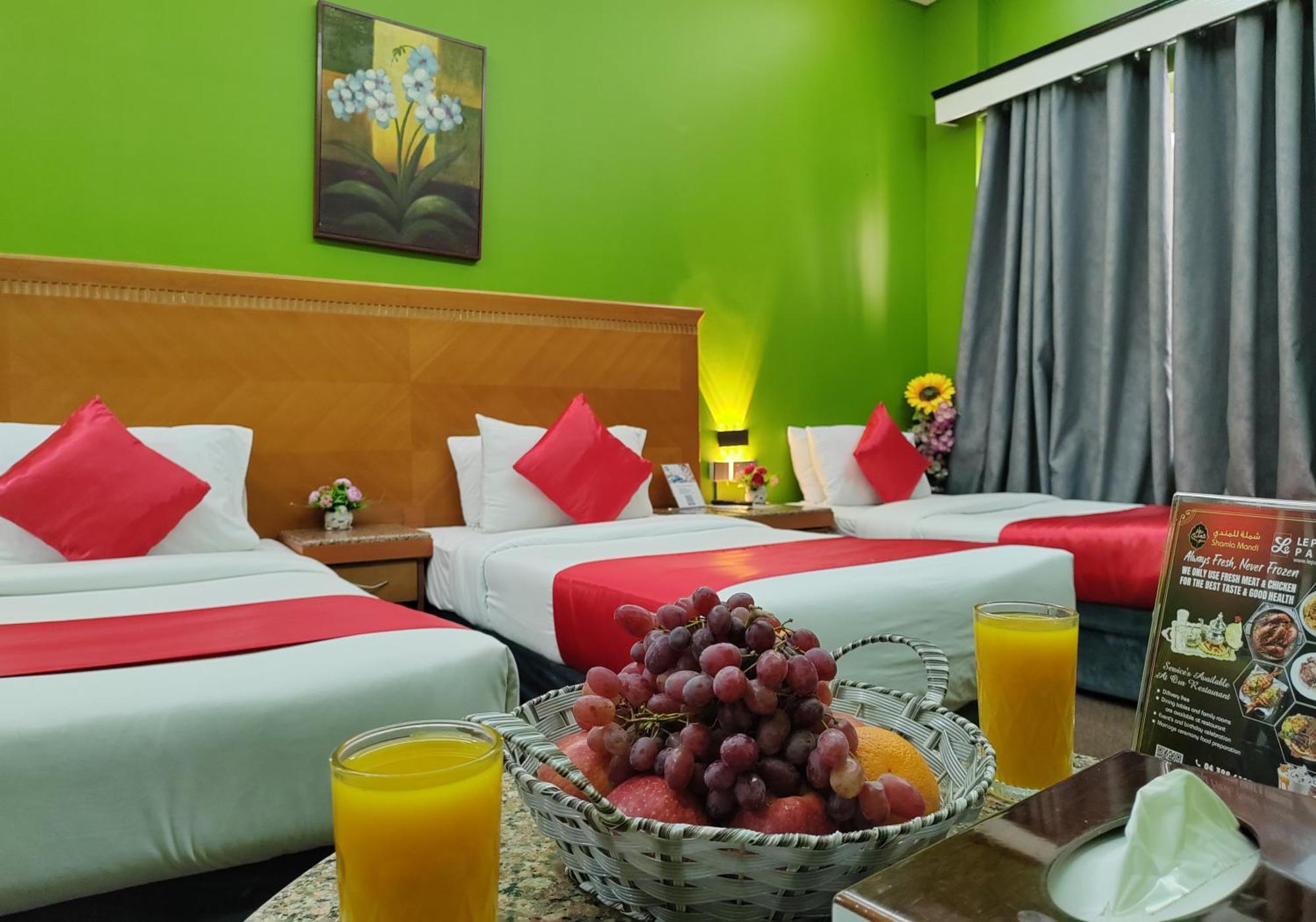 Le Paradise Palace Hotel Дубай Экстерьер фото