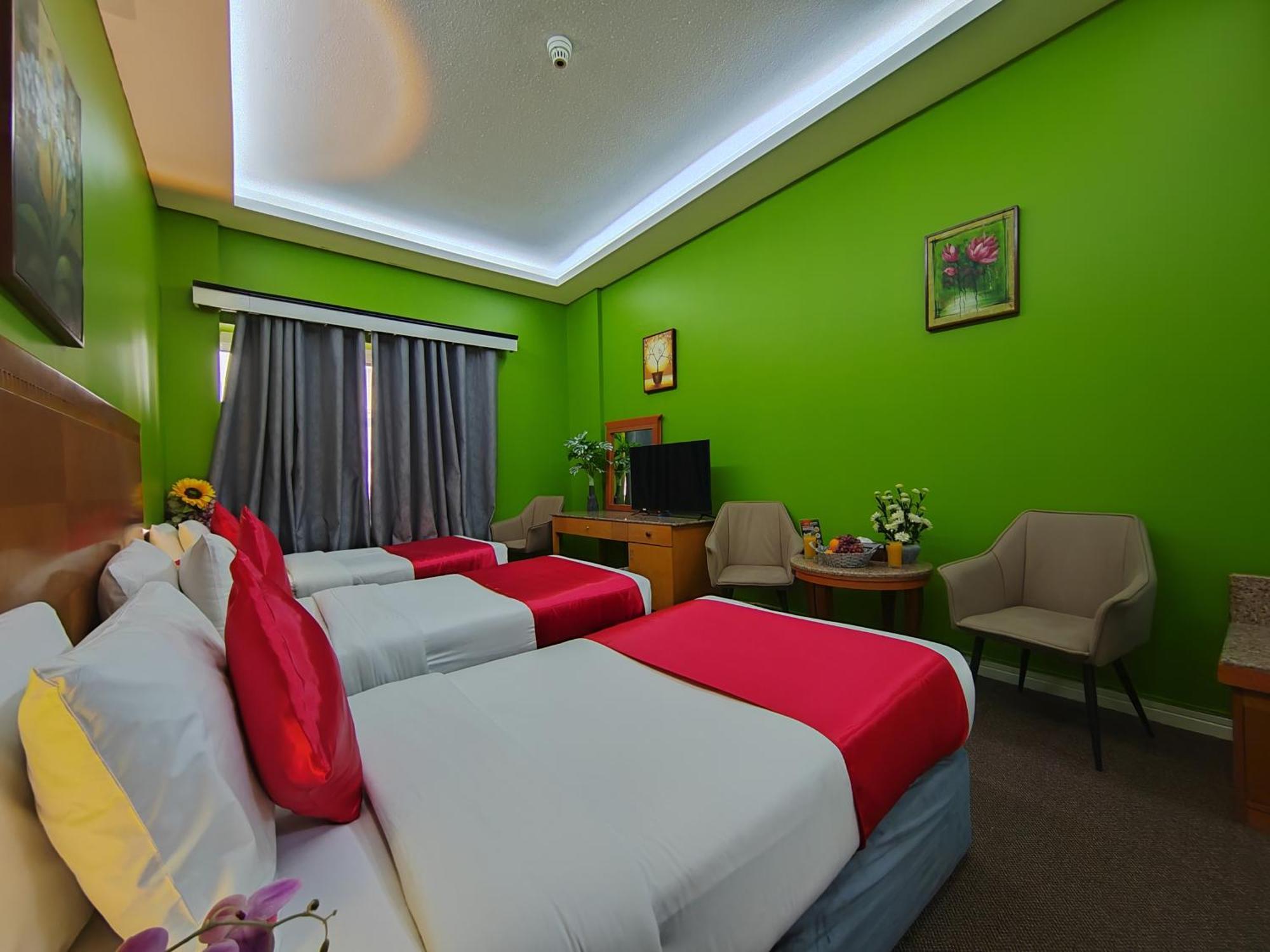 Le Paradise Palace Hotel Дубай Экстерьер фото